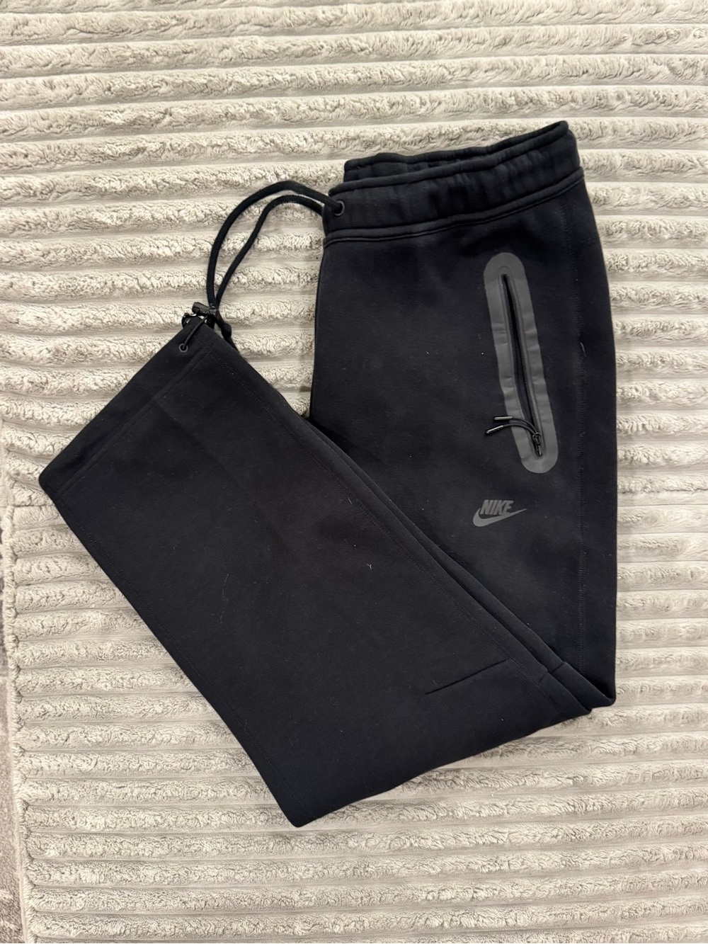 Nike Black Zip-Pocket Fleece Joggers